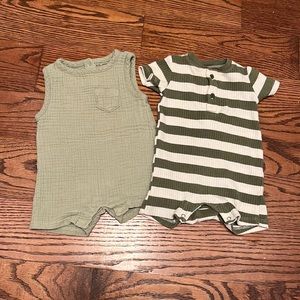 {Chick Pea} Set of Two Shortalls - Size 0-3 Months